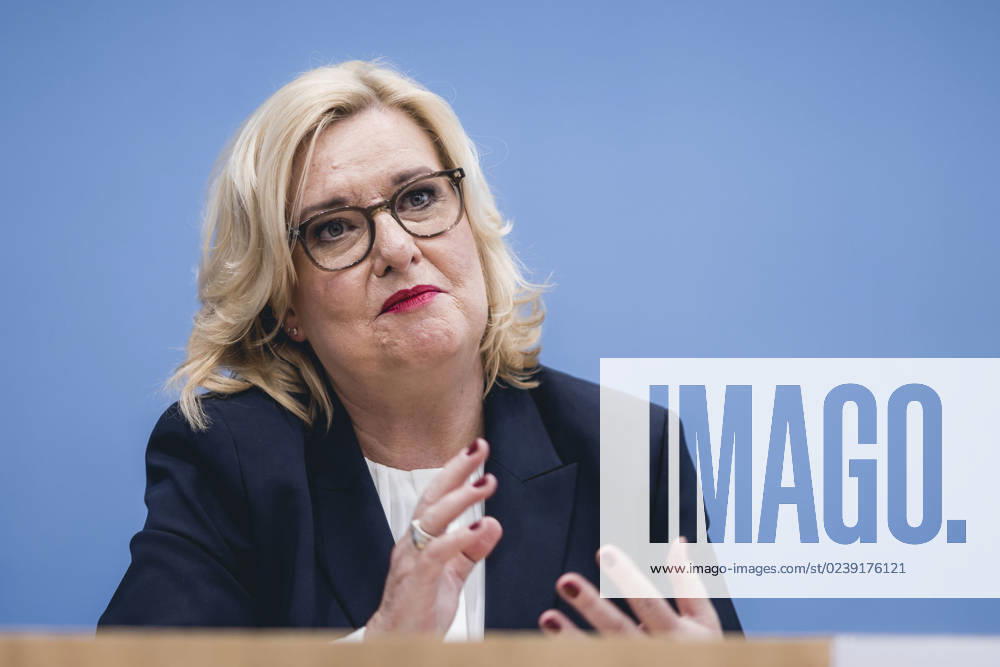 Die Wehrbeauftragte des Deutschen Bundestages, Eva Hoegl (SPD) im Rahmen der Vorstellung des Jahresberichtes 2022 in der Bundespressekonferenz. Berlin, 14.03.2023. Berlin Deutschland