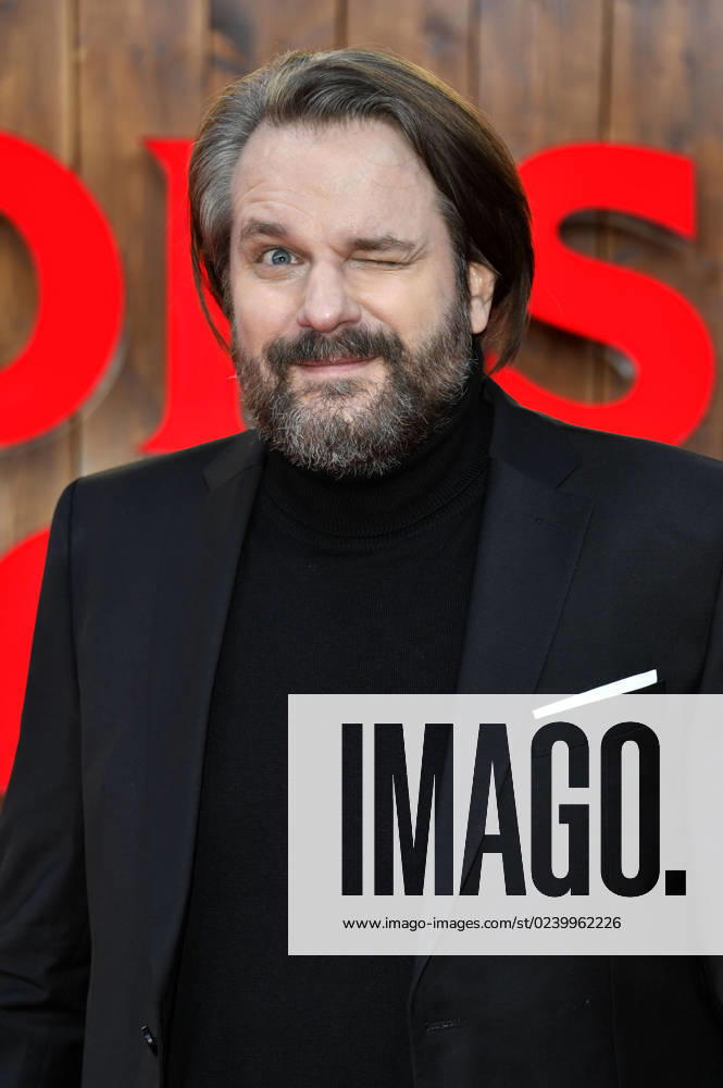 Gronkh beim Special Screening des Kinofilms Dungeons & Dragons: Ehre unter Dieben Dungeons & Dragons: Honor Among Thieves im Zoo Palast. Berlin
