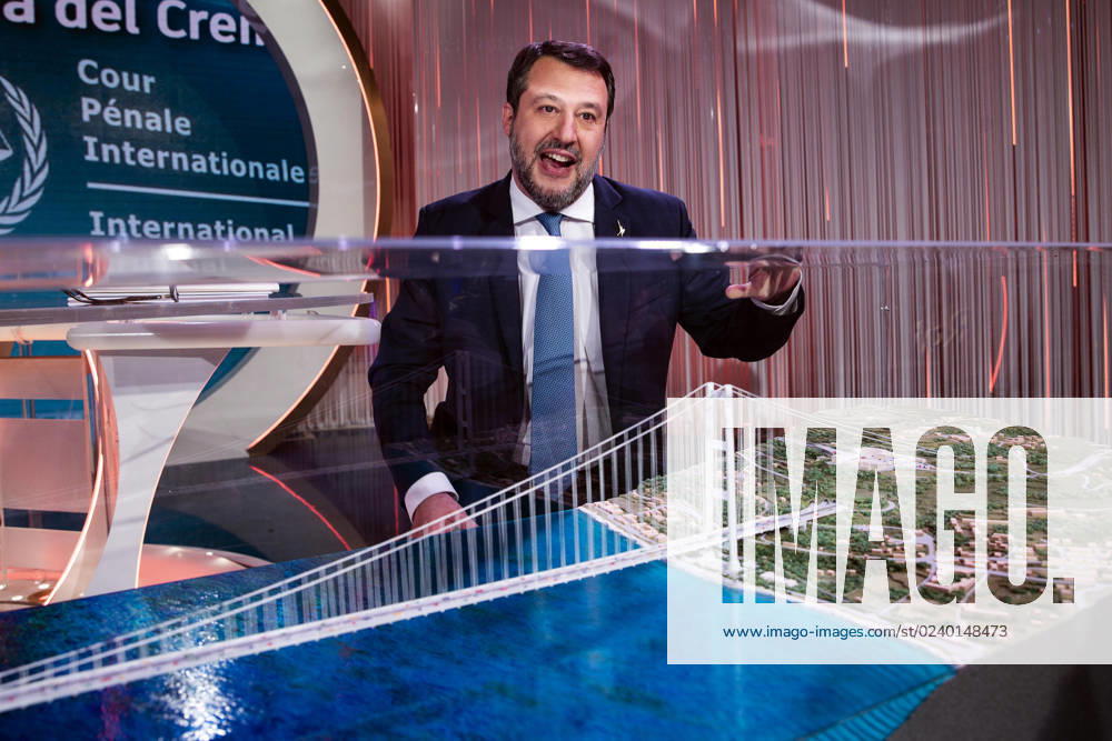 Italian Minister of Infrastructure and Transport, Matteo Salvini, shows the model of the bridge project over the Strait of Messina during the RAI tv program Cinque minuti (Five Minutes), hosted by Bruno Vespa, in Rome, Italy, 22 March 2023..ANSA ANGELO CARCONI ROME ITALIA - ZUMAa110 20230322_zaf_a110_084