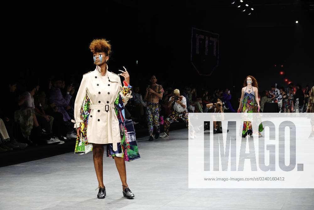 (230322) -- TEL AVIV, March 22, 2023 -- A model presents a creation made of second-hand clothes and rejected materials during the Tel Aviv Fashion Week in Tel Aviv, Israel, on March 19, 2023. Rags, cans, faded plastic wrap ... household waste-turned garments made an eye-catching debut on the catwalk of Israel s Tel Aviv Fashion Week, with this year s event shining a spotlight on sustainable fashion. The annual fashion week ended Wednesday, but the discussion on sustainable fashion is far from over. Here in the economic and hi-tech hub of Israel, fashion goes beyond beauty and delicacy, as organizers and designers call for environmental awareness, particularly pollution and excessive consumption brought by the fashion industry s overproduct