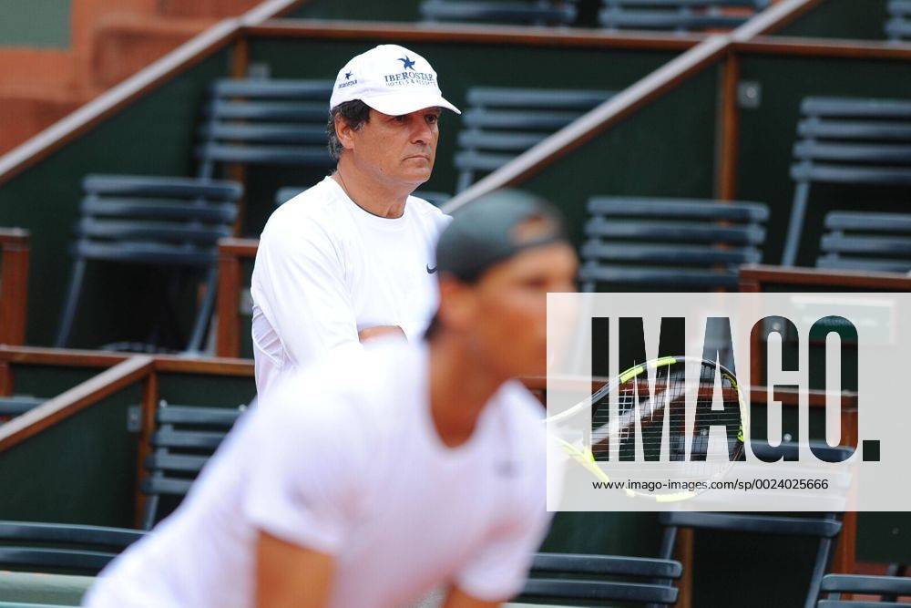Rafael Nadal (Esp) TENNIS : Roland Garros, French Open, Paris 2016 - 18 05 2016 TennisMagazine Panoramic