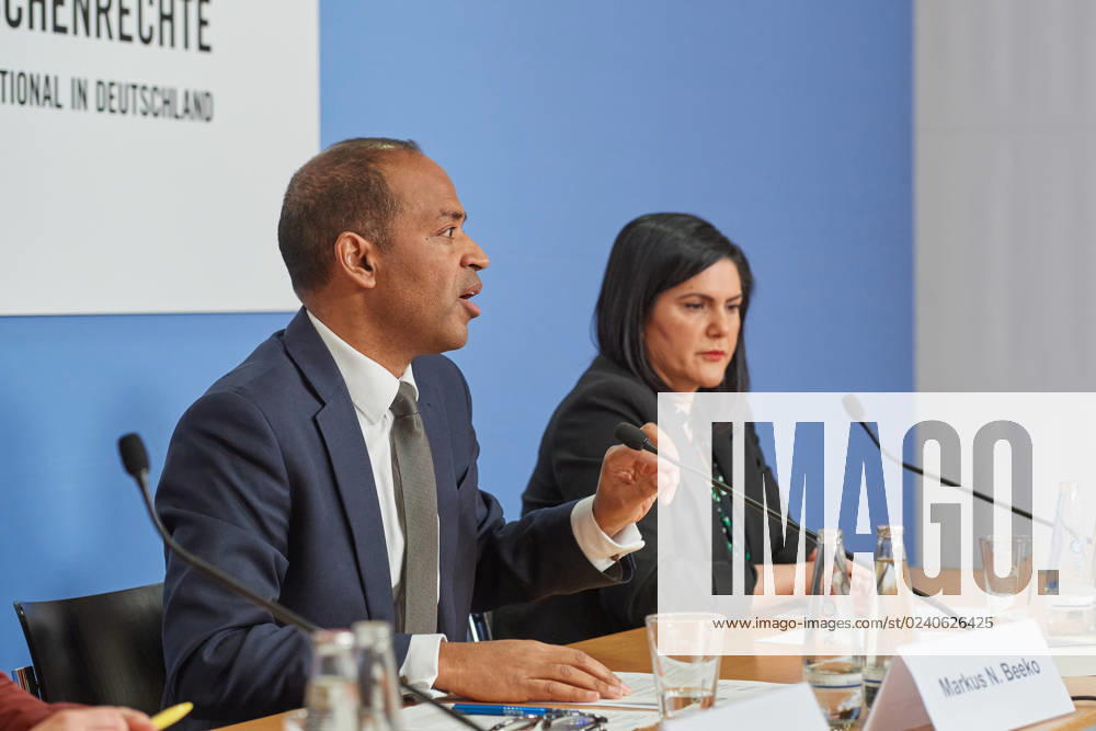 Vorstellung des Amnesty International Reports 2022 23 am 27.03.2023 in Berlin. (Foto: Markus N. Beeko, Generalsekretaer von Amnesty International in Deutschland und Mariam Claren, Aktivistin und Tochter der deutschen Staatsbuergerin und Frauenrechtlerin Nahid Taghavi, die seit Oktober 2020 in Iran rechtswidrig inhaftiert ist). Krieg, Krisen und Unterdrueckung haben laut dem juengsten Amnesty-Report im vergangenen Jahr weltweit zu Massenprotesten gefuehrt. Zugleich waren mit 103 Millionen Menschen so viele auf der Flucht wie nie zuvor, wie aus dem am Dienstag in Berlin veroeffentlichten Bericht der Menschenrechtsorganisation hervorgeht. Massenproteste habe es unter anderem im Iran, in Peru, China und zuletzt in Georgien gegeben. Der Report