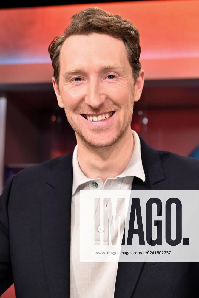 Louis Klamroth in der ARD-Talkshow hart aber fair im WDR Fernsehstudio B. Köln