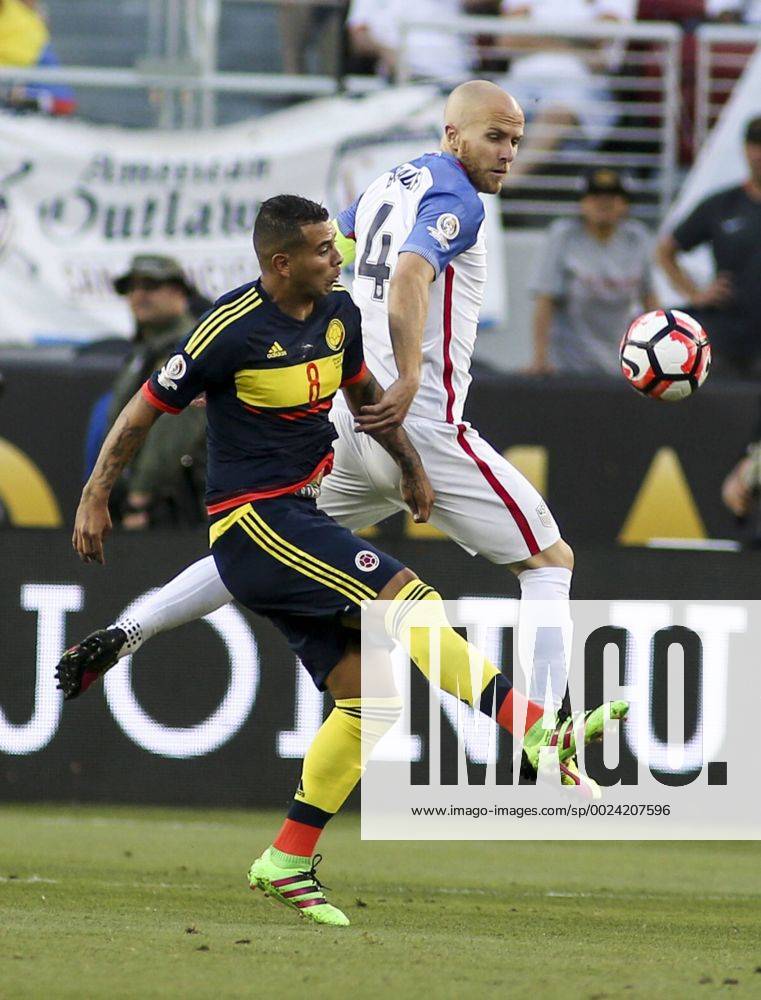 Los Angeles, California, U.S - United States midfielder Michael Bradley and Colombia midfielder Edwin Cardona in the 2016 Copa America game between United States and Colombia at Levi s Stadium on June 3, 2016 in Santa Clara, California. Copa America 2016 United States vs Colombia - ZUMAc68_