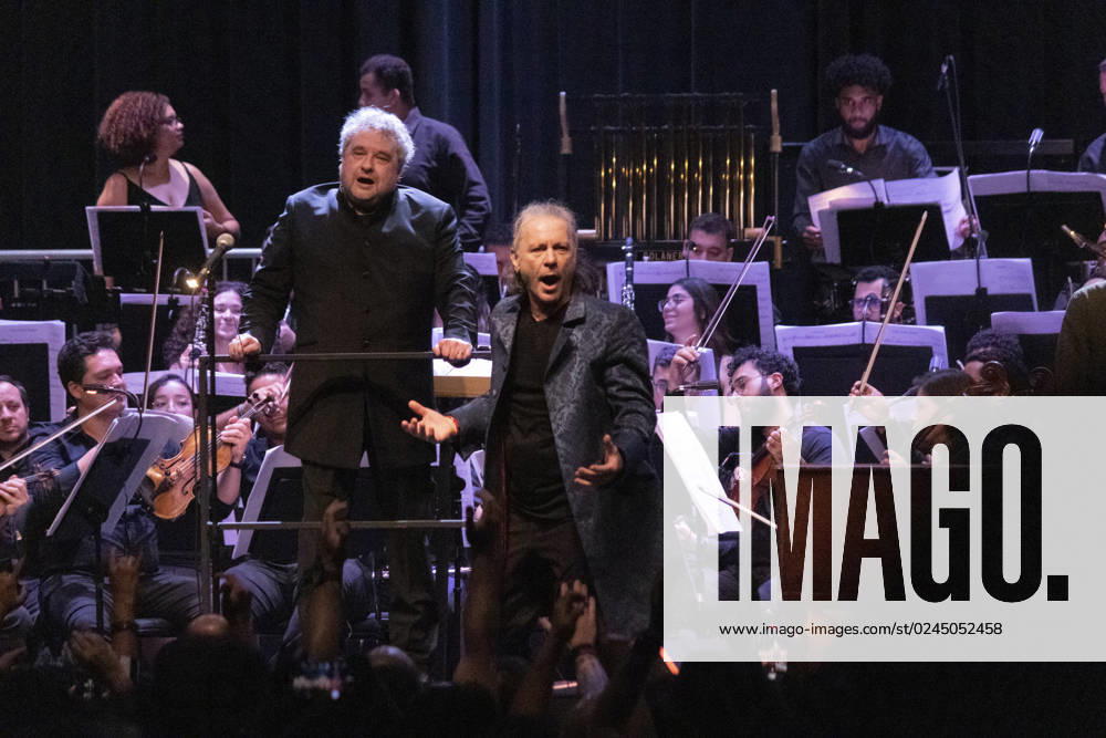 RIO DE JANEIRO, RJ - 21.04.2023: SHOW DE BRUCE DICKINSON E ORQUESTRA NO RJ - Bruce Dickinson, vocalist of the English band Iron Maiden, performed with Orquestra this Friday night (21st), at the Vivo Rio concert hall, in Aterro do Flamengo, RJ. The Brazilian tour focuses on Deep Purple& 39;s 1969 album Concerto For Group And Orchestra and Jon Lord& 39;s greatest hits. x2363806x CarlosxEliasxJunior