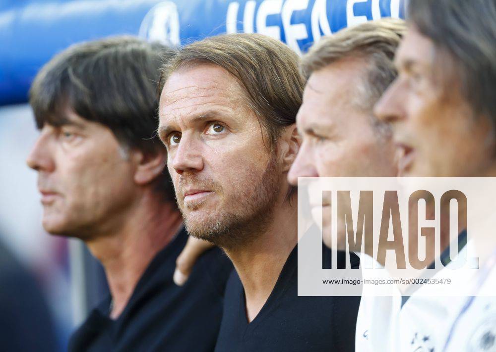DFB Bundestrainer Joachim Jogi LOEW, LÖW,Thomas SCHNEIDER, DFB Co-Trainer, Assistenztrainer Andreas KOEPKE , Torwarttrainer DFB Dr. Hans-Wilhelm Müller-Wohlfahrt, DFB Mannschaftsarzt, GERMANY - ITALY 6-5 n.P. Quarterfinal ,Football European Championships EURO at 02 nd of July, 2016 in Bordeaux, France. Fussball, Nationalteam, Italien Deutschland, Viertelfinale