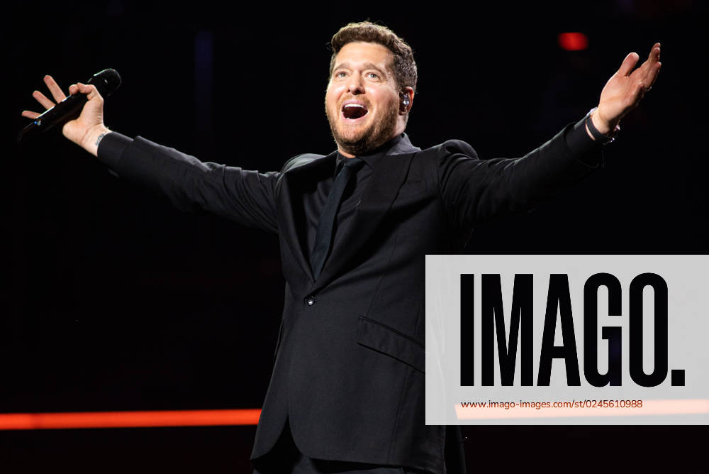 Bilder des Jahres 2023, Entertainment 04 April Entertainment Themen der Woche KW17 Michael Buble concert held at Leeds First Direct Arena. Featuring: Michael Buble Where: Leeds, United Kingdom When: 24 Apr 2023 Credit: Graham Finney Cover Images