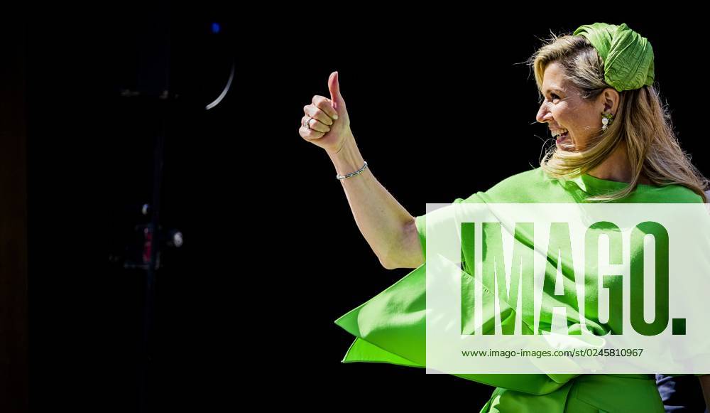 ROTTERDAM - Queen Maxima during the celebration of King s Day in Rotterdam. The visit marked the tenth anniversary of Willem-Alexander s reign. ANP REMKO DE WAAL netherlands out - belgium out