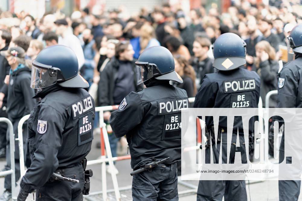 Berlin,Deutschland,Tag der Arbeit,Impressionen von der Revolutionären 1. Mai-Demo am Kottbusser Tor.