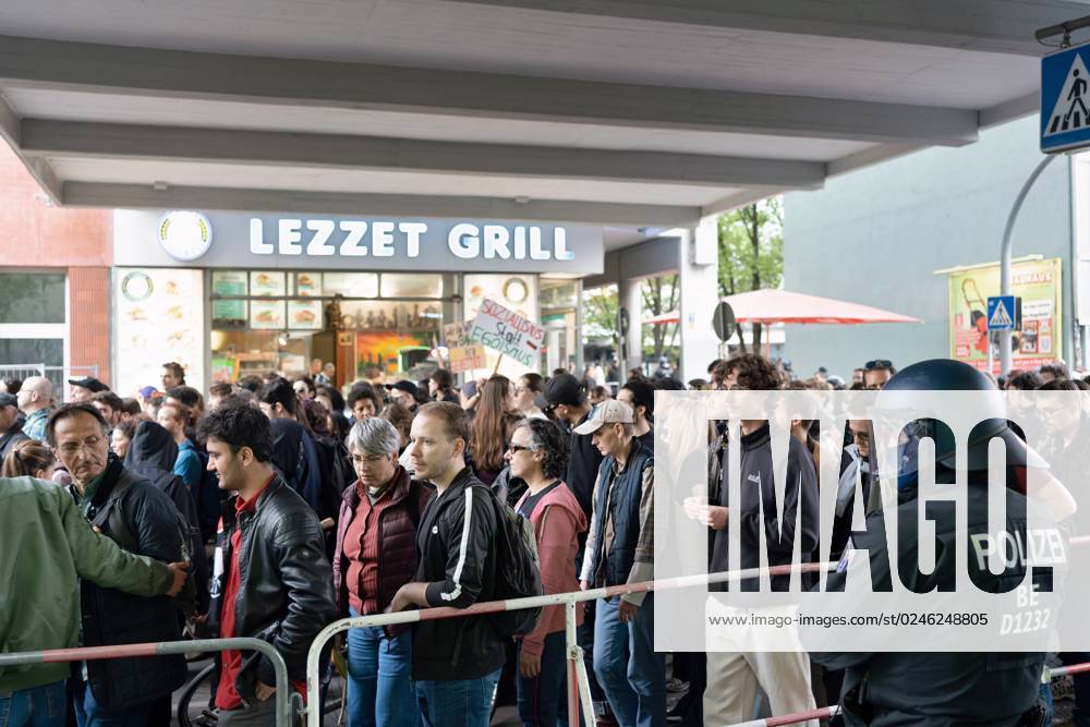 Berlin,Deutschland,Tag der Arbeit,Impressionen von der Revolutionären 1. Mai-Demo am Kottbusser Tor.
