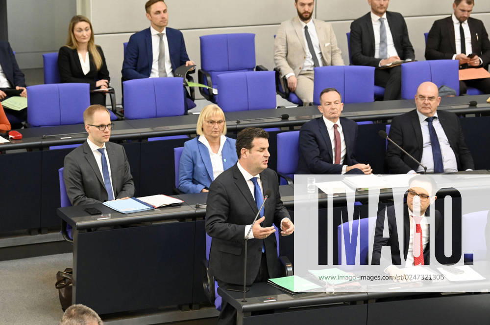 Hubertus Heil in der 102. Sitzung des Deutschen Bundestages im Reichstagsgebäude. Berlin, 10.05..2023