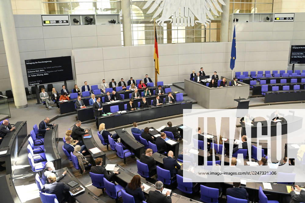 Hubertus Heil in der 102. Sitzung des Deutschen Bundestages im Reichstagsgebäude. Berlin, 10.05..2023