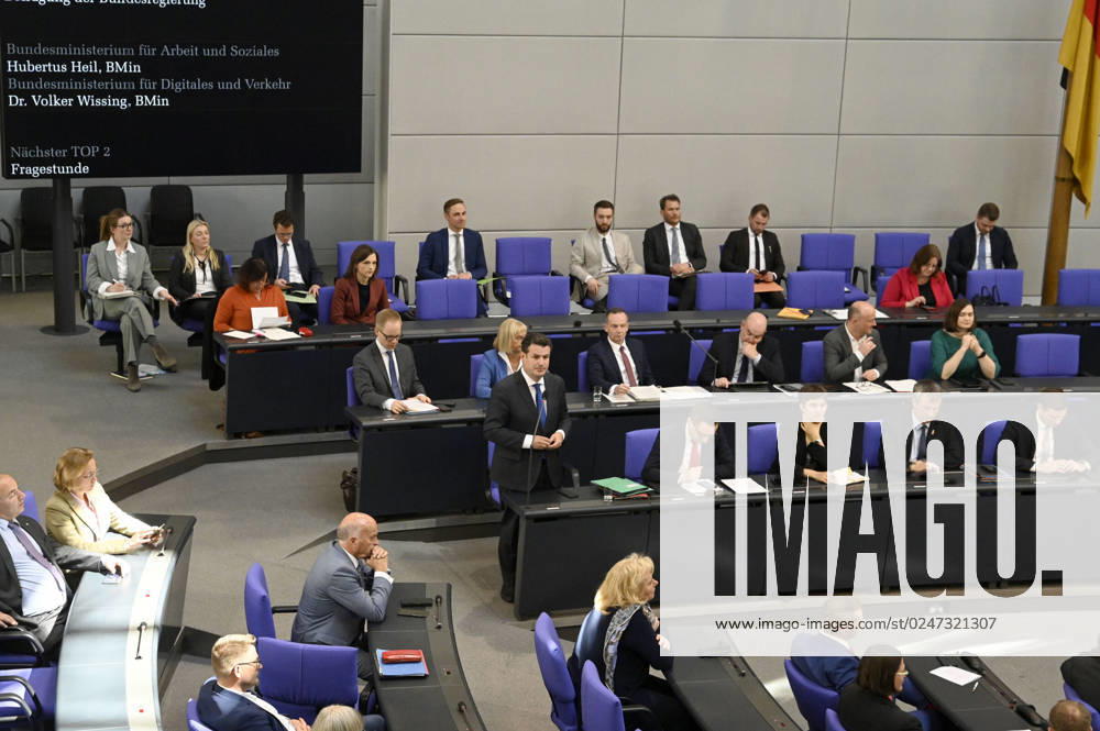 Hubertus Heil in der 102. Sitzung des Deutschen Bundestages im Reichstagsgebäude. Berlin, 10.05..2023
