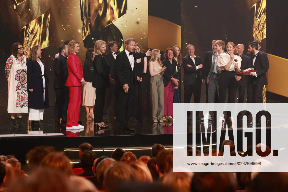 Deutscher Filmpreis 2023 BESUCHERSTÄRKSTER FILM Gewinner Die Schule der Magischen Tiere bei der Verleihung der Lola - Deutscher Filmpreis 2023 im Theater am Potsdamer Platz in Berlin 12.05.2023