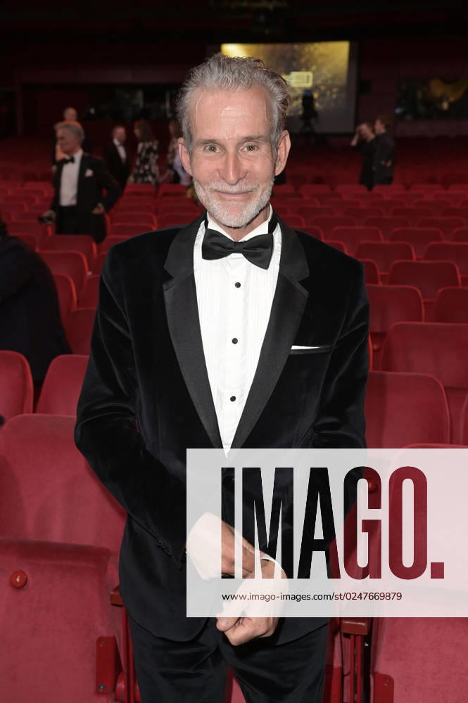 Ulrich Matthes bei der 73. Verleihung des Deutschen Filmpreises 2023 im Theater am Potsdamer Platz. Berlin