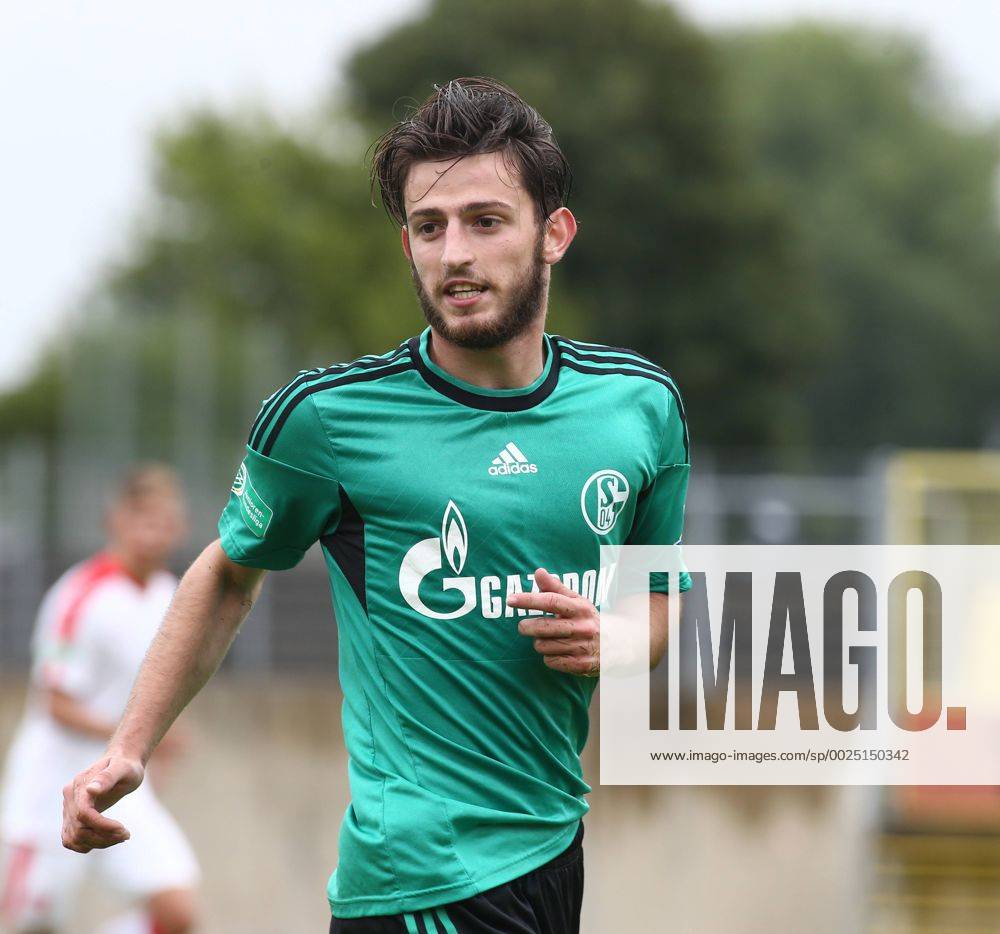 A-Junioren Bundesliga Staffel West, Saison 2016 2017, 3. Spieltag, Fortuna Düsseldorf - FC Schalke 04. -- Alper Ademoglu (Schalke ) Portrait