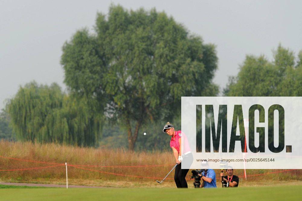 Brooke M. Henderson of Canada in action during the second round of the 2016 Reignwood LPGA Golf Damen Classic at Reignwood golf club on September 30, 2016 in Beijing, China. CFP493037205