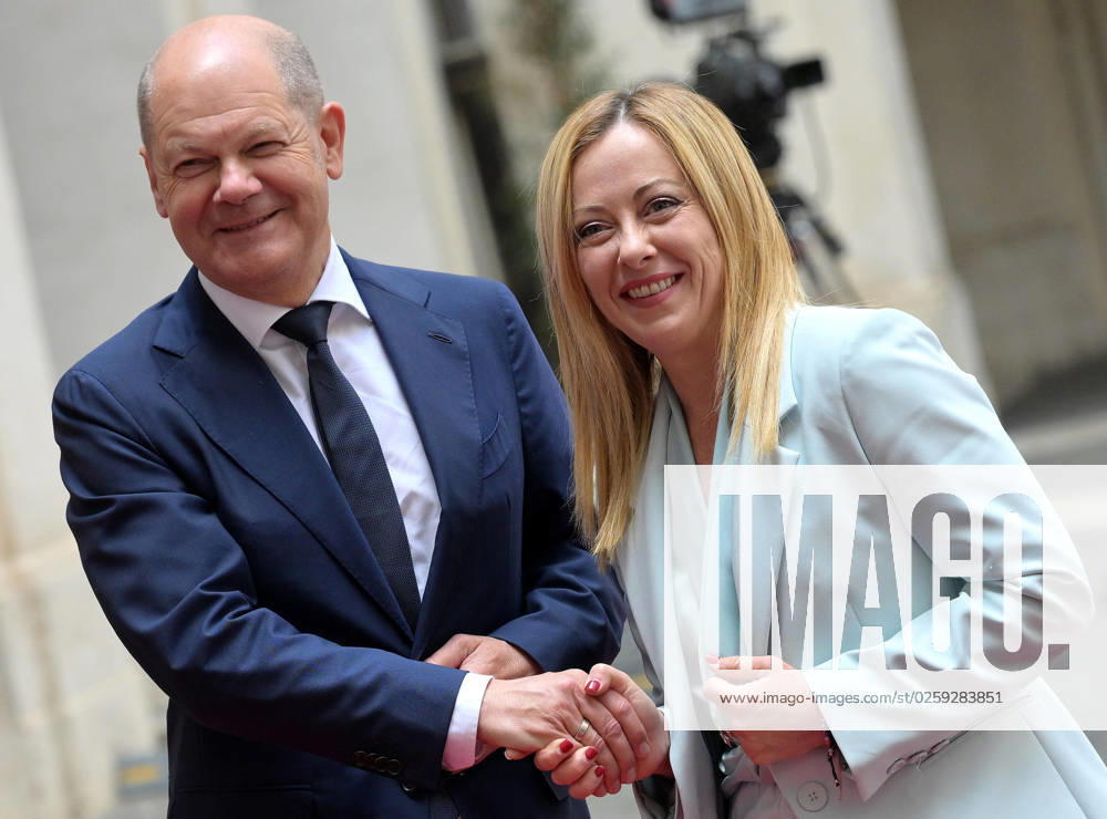 Italian Prime Minister Giorgia Meloni (R) welcomes German Chancellor Olaf Scholz at the Chigi palace in Rome, Italy, 08 June 2023. ANSA ETTORE FERRARI ROMA - ZUMAa110 20230608_zaf_a110_007