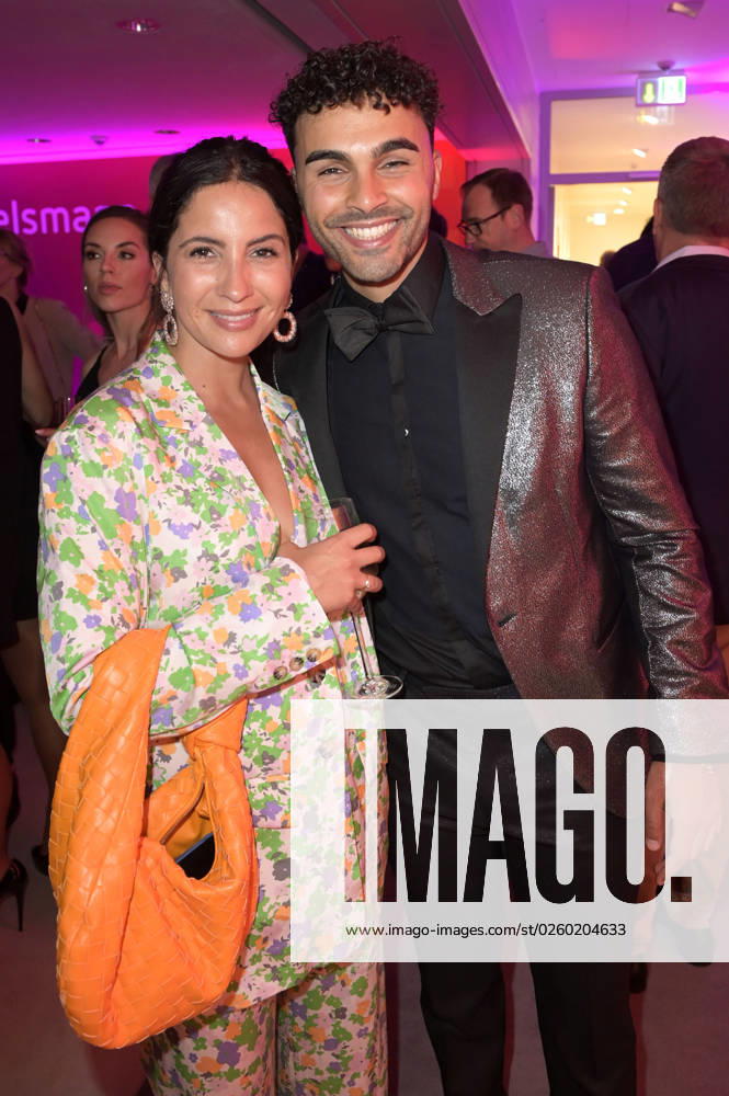 Chryssanthi Kavazi und Younes Zarou bei der Bertelsmann Party 2023 in der Bertelsmann Repräsentanz Unter den Linden. Berlin