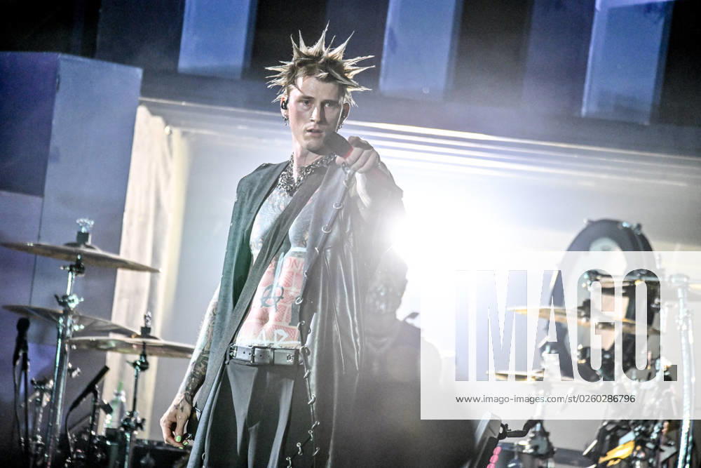Hellfest Festival Machine Gun Kelly Machine Gun Kelly performing live on stage during Hellfest Open Air Festival in Clisson, France on June 16, 2023. Photo by Julien Reynaud APS-Medias ABACAPRESS.COM Clisson France