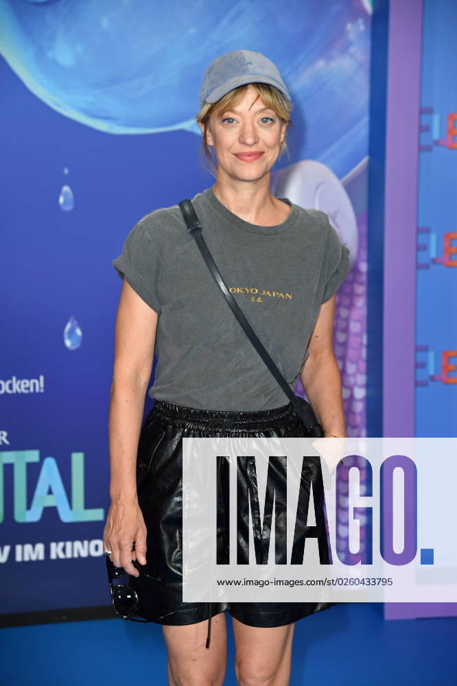 Heike Makatsch bei der Deutschlandpremiere von ELEMENTAL im Kino in der Kulturbrauerei am 18.06.2023