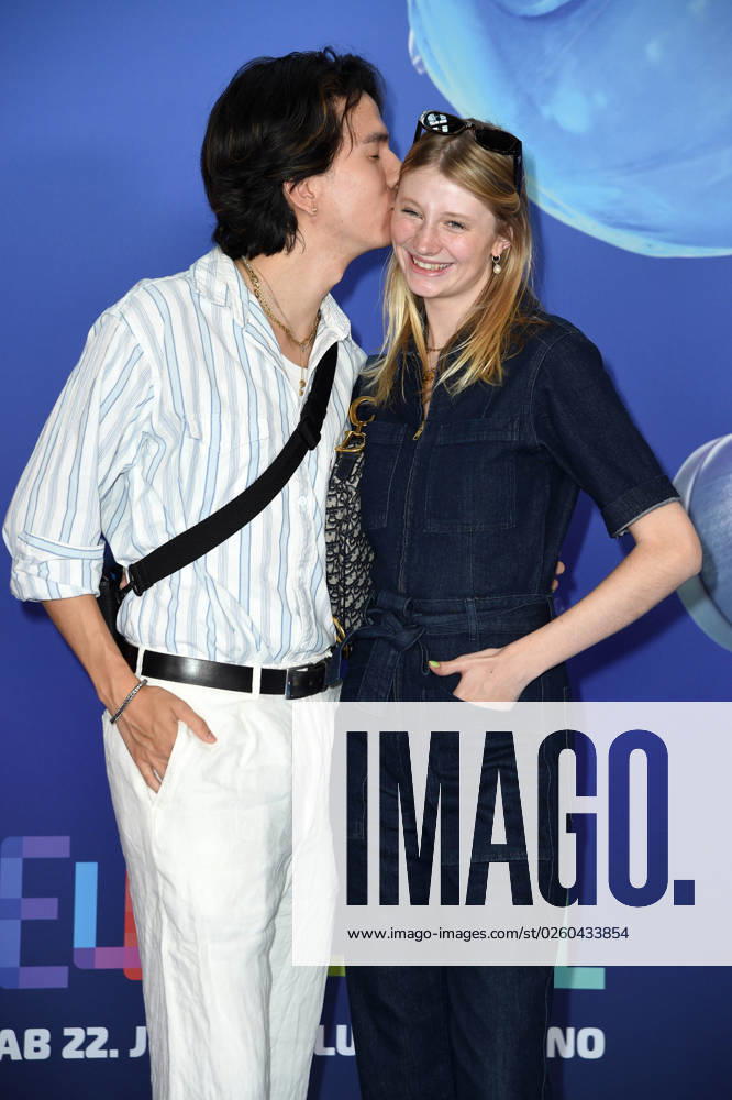 Trixi Giese mit Ehemann Samy Neo bei der Deutschlandpremiere von ELEMENTAL im Kino in der Kulturbrauerei am 18.06.2023