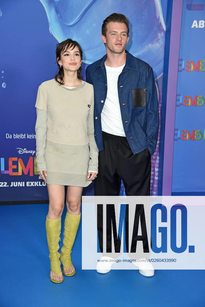 Emilia Schüle, Jannis Niewoehner bei der Deutschlandpremiere von ELEMENTAL im Kino in der Kulturbrauerei am 18.06.2023