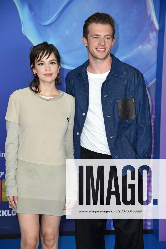 Emilia Schüle, Jannis Niewoehner bei der Deutschlandpremiere von ELEMENTAL im Kino in der Kulturbrauerei am 18.06.2023