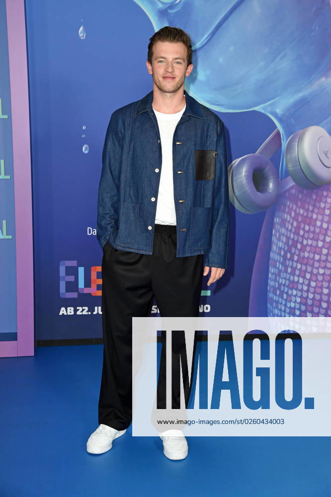 Jannis Niewoehner bei der Deutschlandpremiere von ELEMENTAL im Kino in der Kulturbrauerei am 18.06.2023