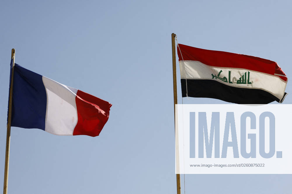 French President Emmanuel Macron in Baghdad - Iraq The national flags of Iraq (R) and France flutter at the presidential palace during an official welcoming ceremony for French President Emmanuel Macron in Baghdad on August 28, 2021. - Macron is among leaders set to attend a regional summit today in Iraq, with the Taliban s takeover of Afghanistan and a deadly jihadist attack in Kabul overshadowing the meeting. Photo by Ludovic Marin pool ABACAPRESS;COM Baghdad Iraq