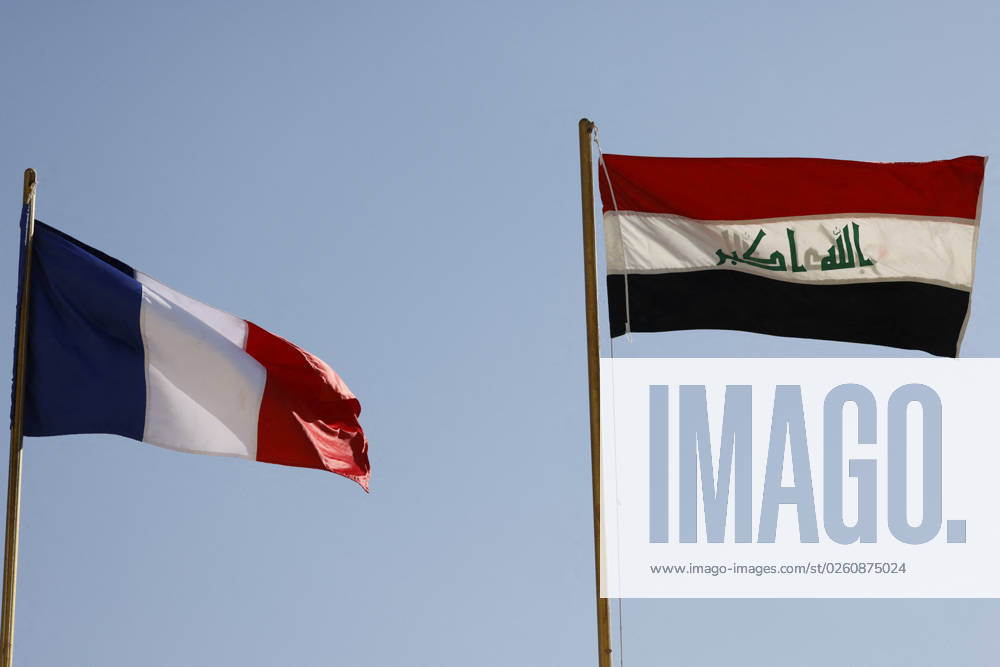 French President Emmanuel Macron in Baghdad - Iraq The national flags of Iraq (R) and France flutter at the presidential palace during an official welcoming ceremony for French President Emmanuel Macron in Baghdad on August 28, 2021. - Macron is among leaders set to attend a regional summit today in Iraq, with the Taliban s takeover of Afghanistan and a deadly jihadist attack in Kabul overshadowing the meeting. Photo by Ludovic Marin pool ABACAPRESS;COM Baghdad Iraq