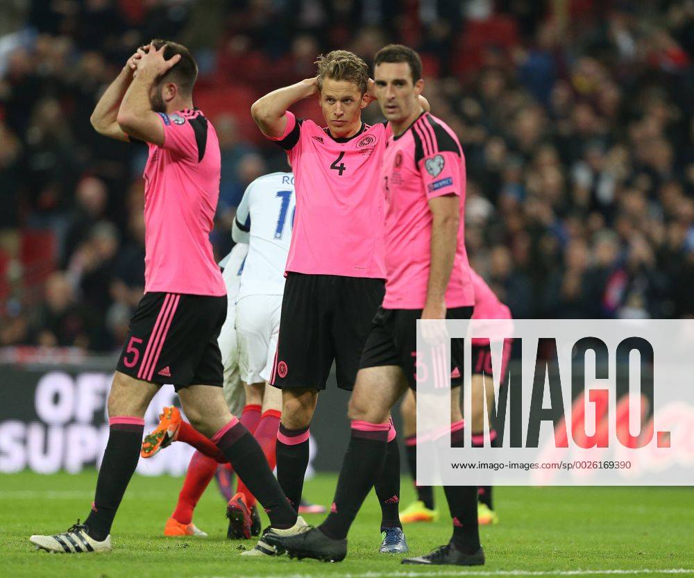 Dejection from Christophe Berra of Scotland following the England second goal during the FIFA World Cup WM Weltmeisterschaft Fussball Qualifying Group F match at Wembley Stadium, London. Picture date: November 11th, 2016. Pic David Klein Sportimage .