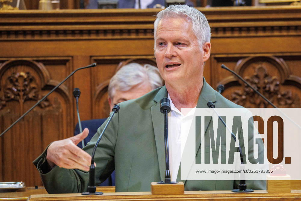 20230627 Wiener Gemeinderat - Rechnungsabschluss 2022 WIEN, OESTERREICH - JUNI 27: Abgeordnete zum Wiener Landtag und Gemeinderat Klubobmann Sprecher fuer Kontrolle und Korruptionsbekaempfung David Ellensohn (GRUeNE) beim Wiener Gemeinderat - - Rechnungsabschluss 2022 im Rathaus am 27. Juni 2023 in Wien, Oesterreich. 230627_SEPA_10_106