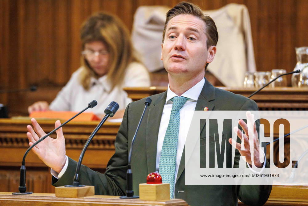 20230628 Wiener Gemeinderat - Rechnungsabschluss 2022 WIEN, OESTERREICH - JUNI 28: Abgeordneter zum Wiener Landtag und Gemeinderat Josef Mantl (OeVP) beim Wiener Gemeinderat - - Rechnungsabschluss 2022 im Rathaus am 28. Juni 2023 in Wien, Oesterreich. 230628_SEPA_10_031