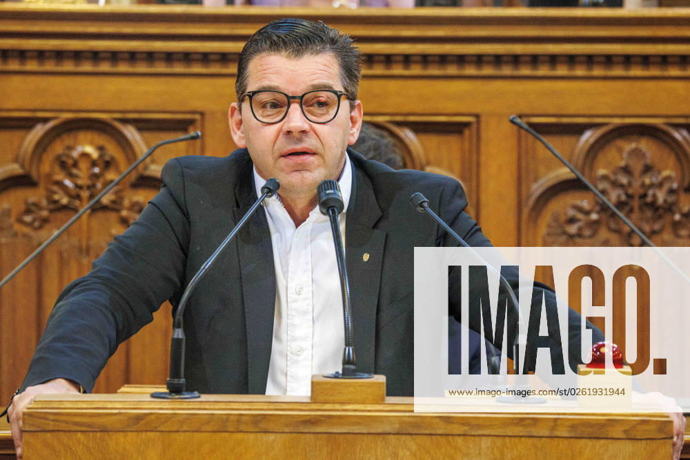20230628 Wiener Gemeinderat - Rechnungsabschluss 2022 WIEN, OESTERREICH - JUNI 28: Abgeordneter zum Wiener Landtag und Gemeinderat Udo Guggenbichler (FPOe) beim Wiener Gemeinderat - - Rechnungsabschluss 2022 im Rathaus am 28. Juni 2023 in Wien, Oesterreich. 230628_SEPA_10_001