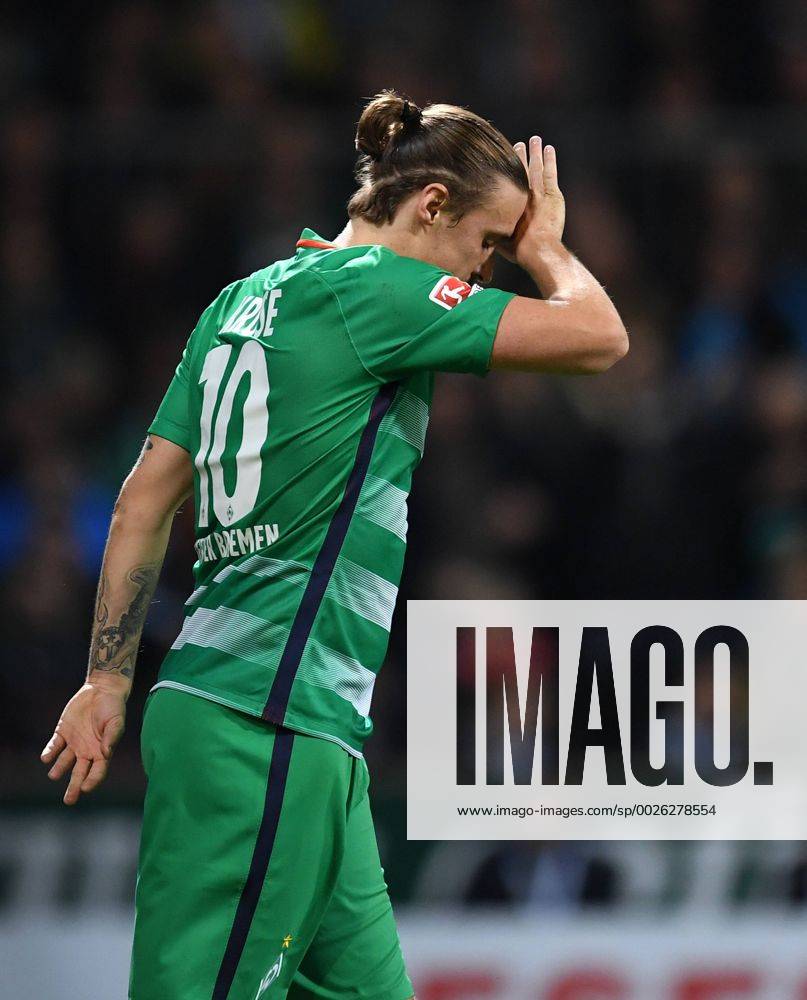 FUSSBALL 1. BUNDESLIGA 11. SPIELTAG SAISON 2016 2017 SV Werder Bremen - Eintracht Frankfurt 20.11.2016 Max Kruse (SV Werder Bremen)