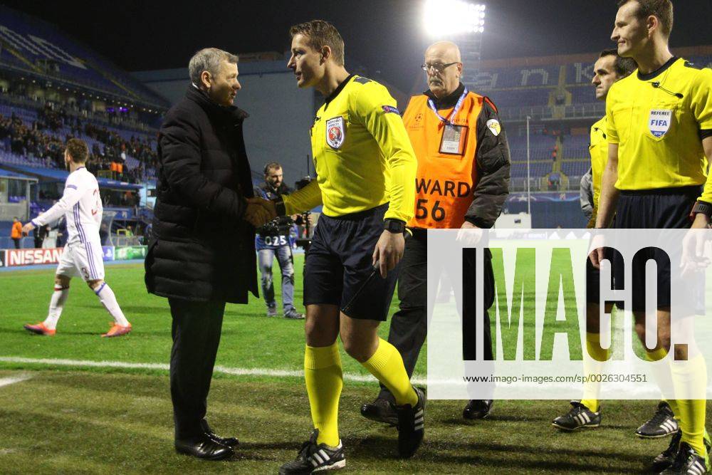 Zagreb, 22.11.2016., Stadion Maksimir - UEFA Champions League 2016 2017 Season, Group H. GNK DINAMO Zagreb (blue) - Olympique Lyon (white) 0:1 Bruno Genesio (FRA) and Referee Martin Strömbergsson (SWE)