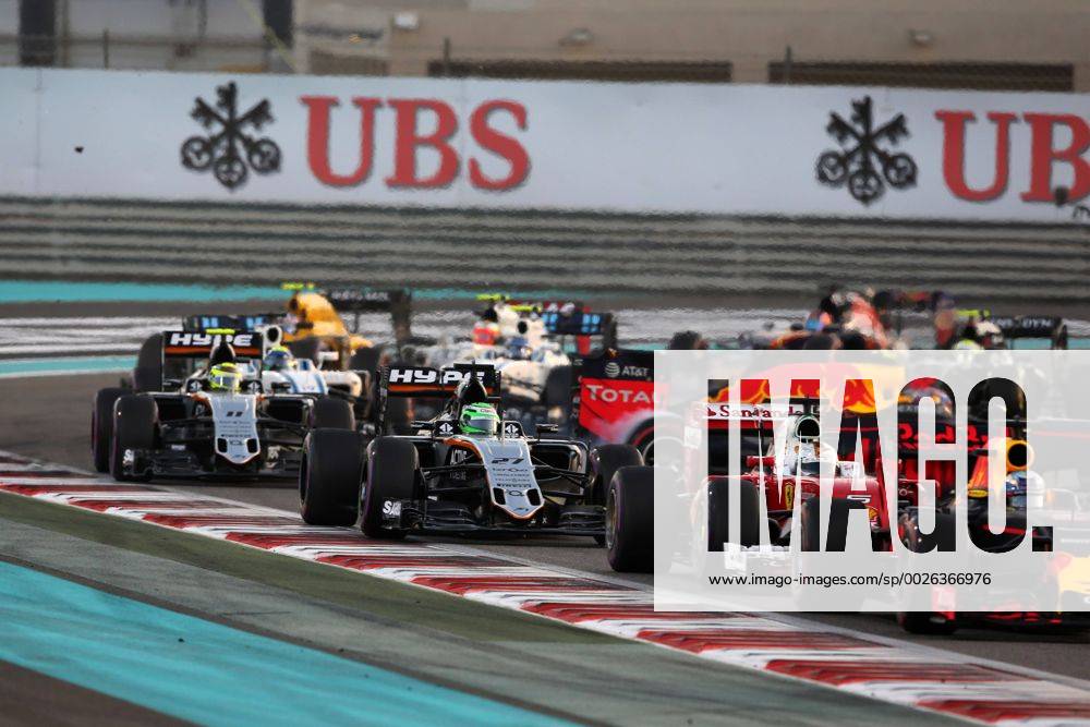 Abu Dhabi Grand Prix, UAE 24 - 27 November 2016 27.11.2016 - Race, Start of the race, Max Verstappen (NED) Red Bull Racing RB12 spins
