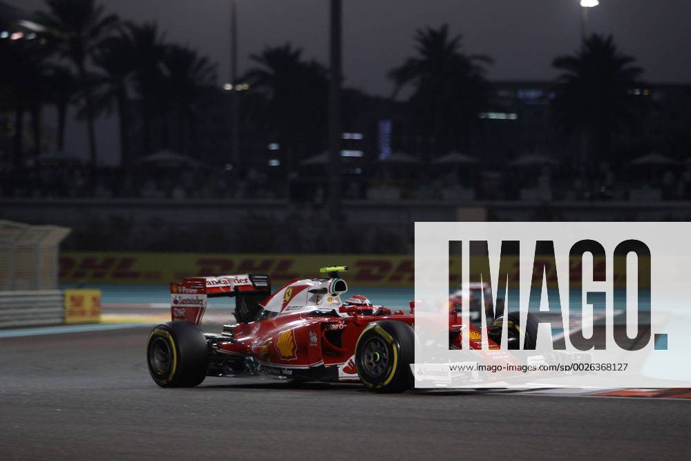 Abu Dhabi Grand Prix, UAE 24 - 27 November 2016 27.11.2016 - Race, Kimi Raikkonen (FIN) Scuderia Ferrari SF16-H and Sebastian Vettel (GER) Scuderia Ferrari SF16-H