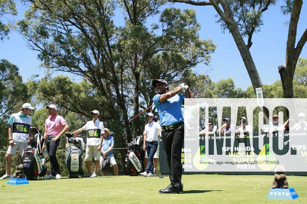 February 18th 2017, Lake Karrinyup Country Club, Perth, Western Australia, Australia; ISPS Handa World Super 6 Perth Golf Tournament Day 3 SS.P Chawrasia (IND) drives off the 9th tee during his round on day 3. Woodleyx ActionPlus11847403