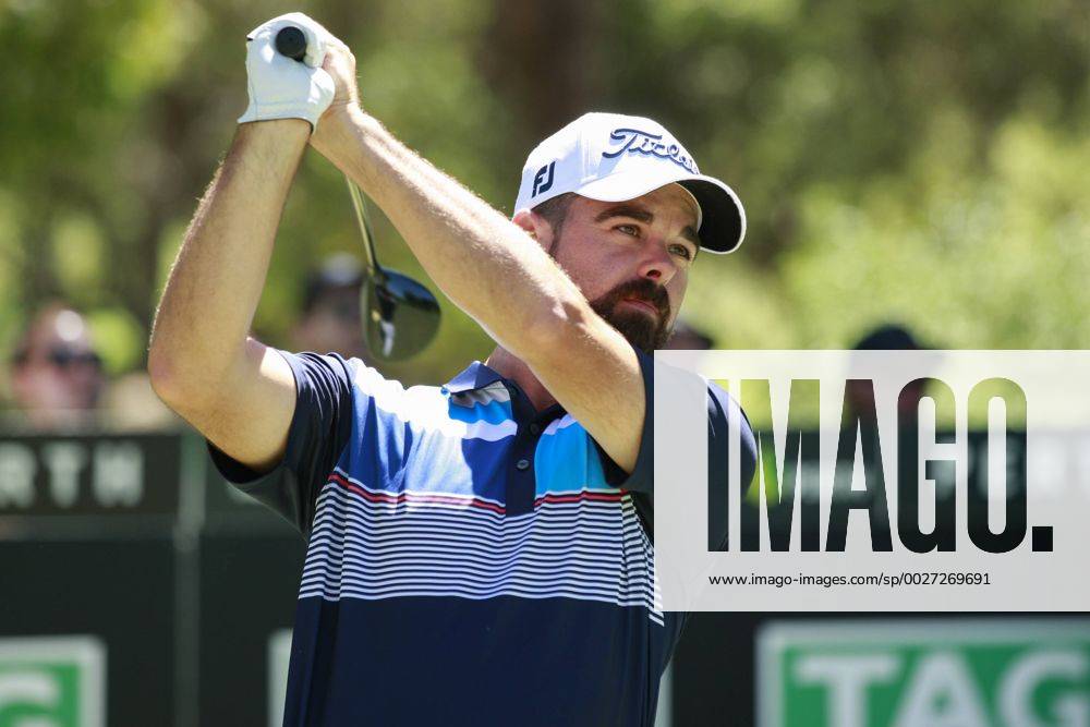 February 18th 2017, Lake Karrinyup Country Club, Perth, Western Australia, Australia; ISPS Handa World Super 6 Perth Golf Tournament Day 3 Nick Cullen (AUS) drives off the 2nd tee during his round on day 3 Woodleyx ActionPlus11847411