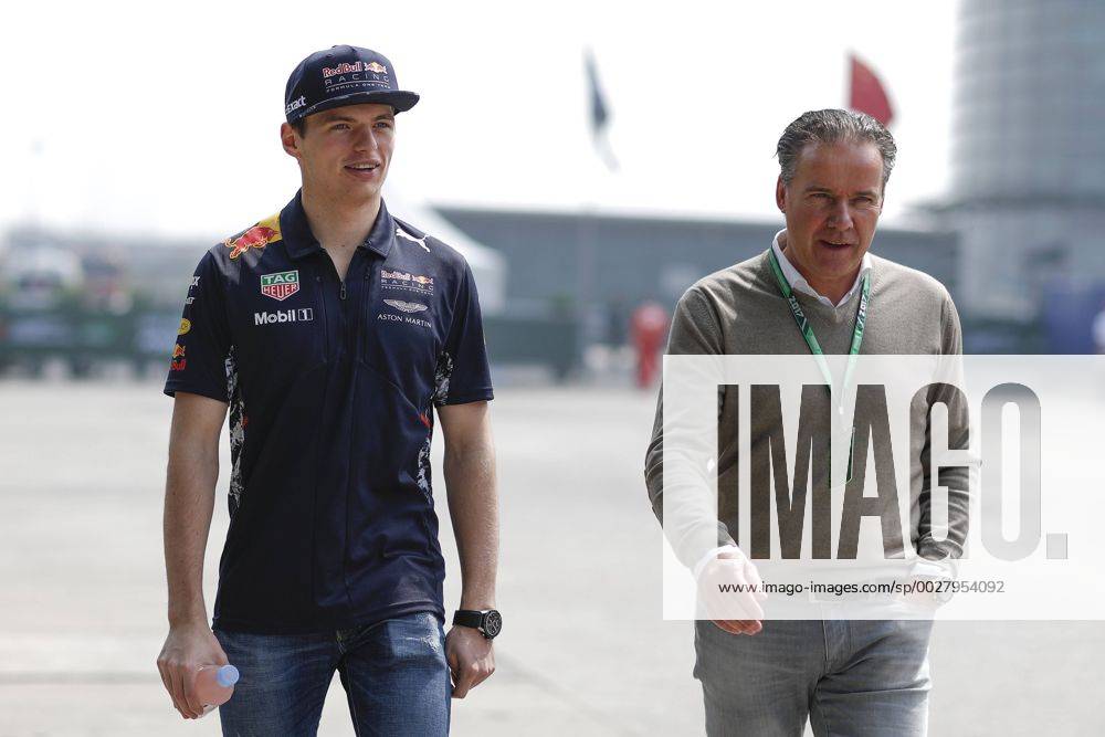 Shanghai: Motorsports: FIA Formula One World Championship WM Weltmeisterschaft 2017 Chinese Formula One Grand Prix Shanghai Circuit on April 08, 2017 in Shanghai, China. (Photo by Hoch Zwei) 33 Max Verstappen (NDL, Red Bull Racing) Shanghai China
