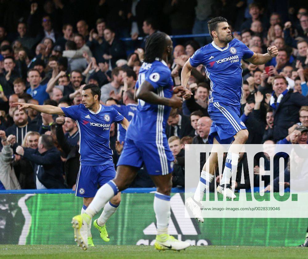 Chelsea s Diego Costa celebrates scoring his sides opening goal during the Premier League match at Stamford Bridge Stadium, London. Picture date: May 8th, 2017. Pic credit should read: David Klein Sportimage .