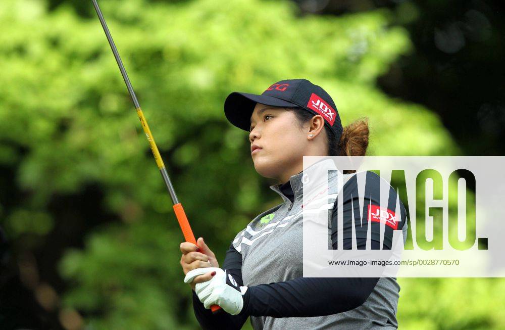 Belmont, Michigan, United States - Moriya Juntanugarn of Thailand tees off on the 14th tee during the second round of the Meijer LPGA Golf Damen Classic golf tournament at Blythefield Country Club in Belmont, MI, USA Friday, June 16, 2017. Meijer LPGA Classic - Round Two - ZUMAn230 20170616_zaa_n230_188
