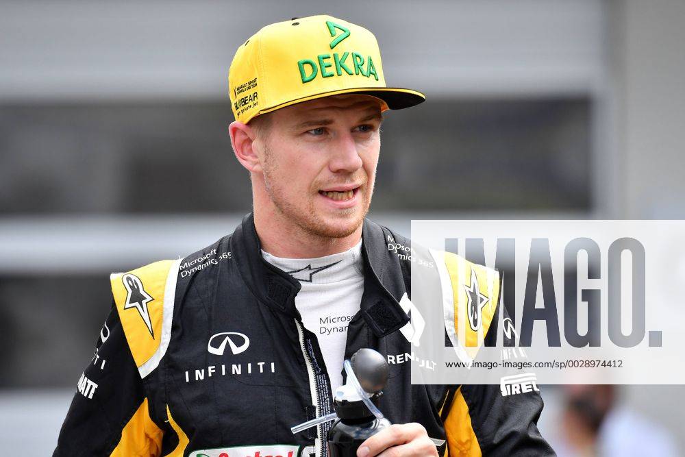 Nico HUELKENBERG,HÜLKENBERG (GER,Renault F1 Team) nach dem Qualifying, Aktion,Einzelbild,angeschnittenes Einzelmotiv,Portraet,Portrait,Porträt. Qualifying,Formel 1:GP von Oesterreich, Red Bull Ring Zeltweg,Spielberg,Saison 2017,am 08.07.2017.