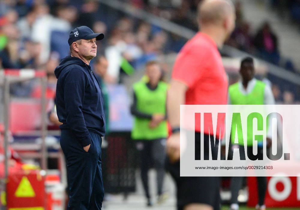 UEFA Champions League, third qualifying round, 1st leg, FC Red Bull Salzburg - HNK Rijeka 26.07.2017., Red Bull Arena, Salzburg, Austria - UEFA Champions League, third qualifying round, 1st leg, FC Red Bull Salzburg - HNK Rijeka. Matijaz Kek. MarkoxPrpic PIXSELL
