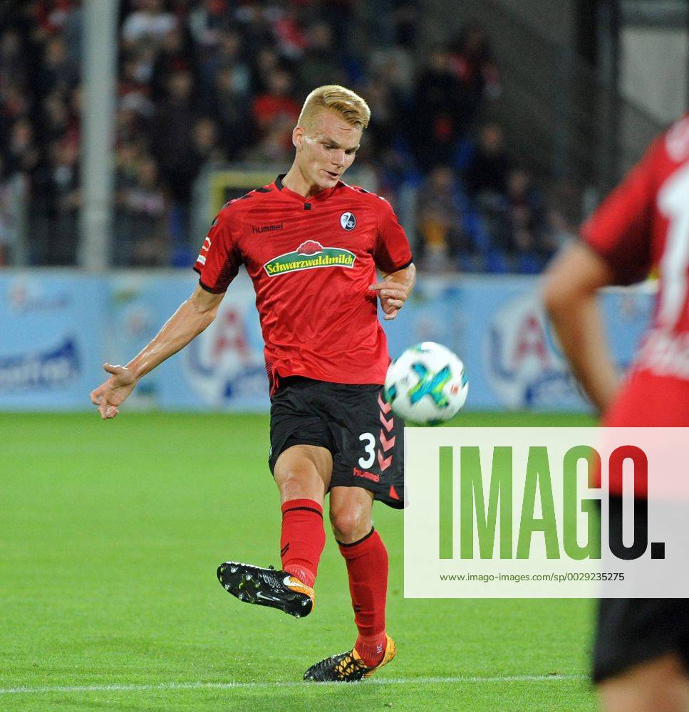 SC Freiburg vs NK Dom?ale Domzale Freiburg, Schwarzwald Stadion, 27.7.2017 Fußball, UEFA; Europa-League-Qualifikation; Saison 2017-2018 Philipp LIENHART, SC Freiburg Foto- und alle