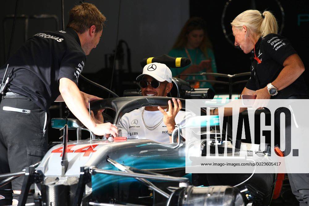 Lewis Hamilton (GBR) Mercedes AMG F1 W08 Belgian Grand Prix, Spa-Francorchamps 24 - 27 August 2017 24.08.2017 - Lewis Hamilton (GBR) Mercedes AMG F1 W08