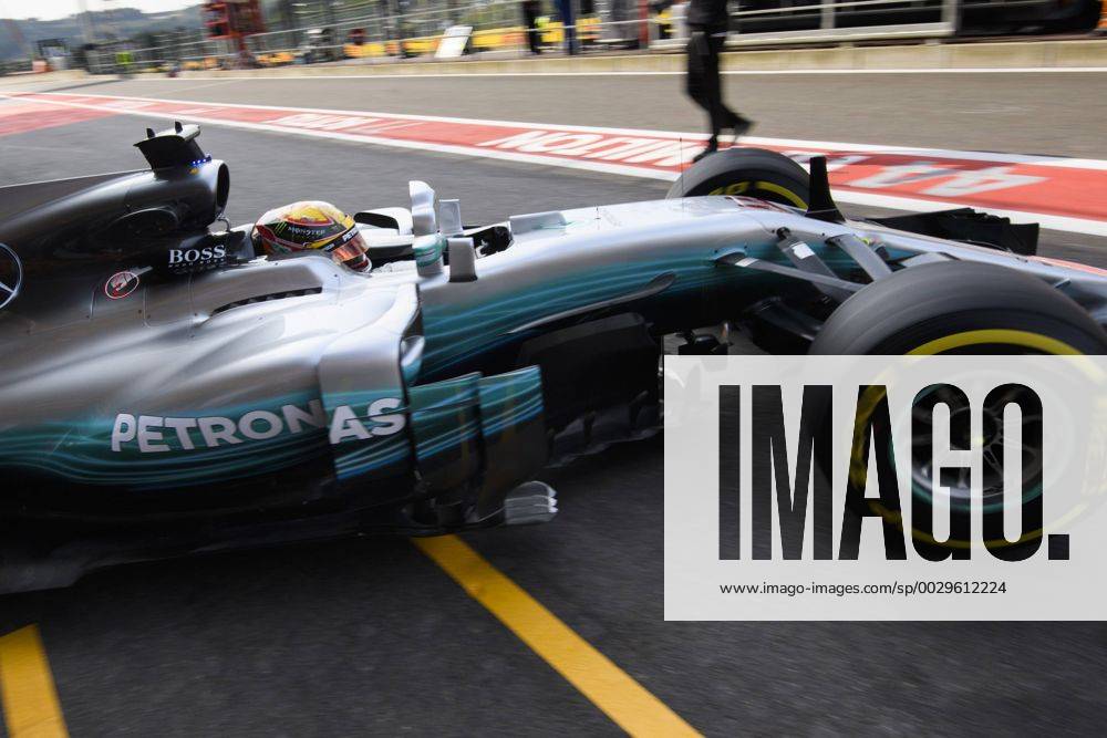Mercedes British driver Lewis Hamilton pictured during the free practice for the Grand Prix F1 of Belgium race, in Spa-Francorchamps, Friday 25 August 2017. The Spa-Francorchamps Formula One Grand Prix takes place this weekend, from August 25th to August 27th. NICOLASxLAMBERT x05152114x