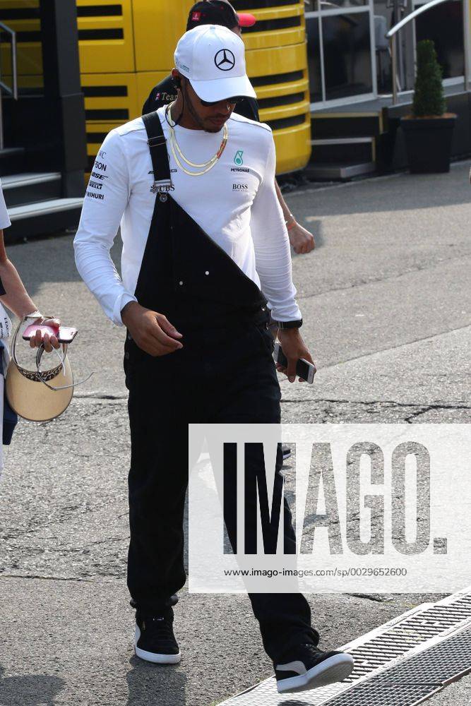 Lewis Hamilton (GBR) Mercedes AMG F1 W08 Belgian Grand Prix, Spa-Francorchamps 24 - 27 August 2017 27.08.2017 - Lewis Hamilton (GBR) Mercedes AMG F1 W08